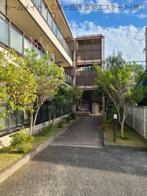 【エントランス】 | ウエストコート