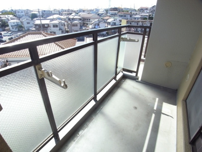 【バルコニー】 | ルモンクレール枝吉 | バルコニー