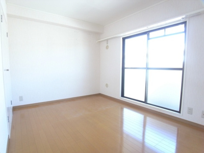 【洋室】 | ルモンクレール枝吉 | 洋室