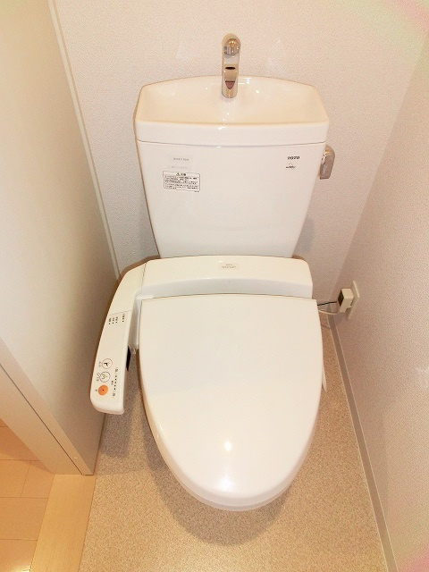 COMFORIA浅草橋DEUXのトイレ