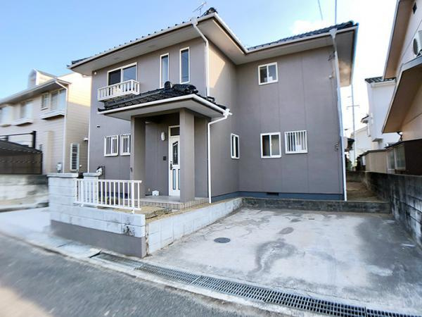 岡山市南区西紅陽台2丁目　リフォーム済み　中古一戸建ての外観