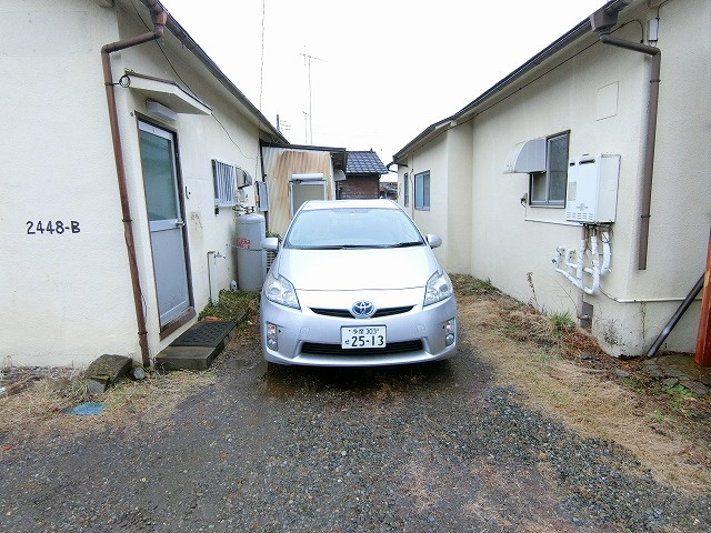 福生二宮ハウスの駐車場