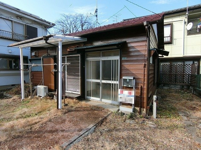 美堀町石川貸家の外観