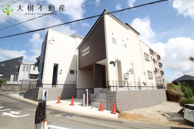 【前面道路含む現地写真】 | 海老名市大谷北３丁目　新築戸建て　全２棟　【仲介手数料無料】 | 【仲介手数料無料でご紹介可能です】大樹不動産