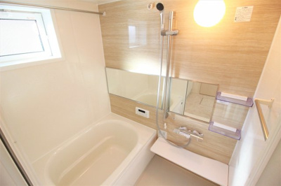 【浴室】 | La Pause East Avenue | 浴室乾燥機付き