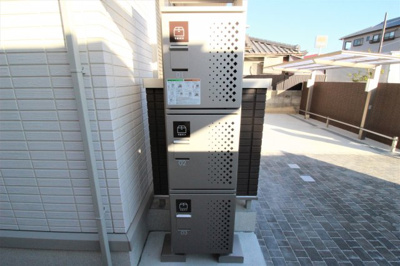 【その他共用部分】 | La Pause East Avenue | 宅配ボックス