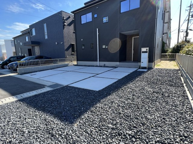 碧南市鷲塚町21-1期新築分譲住宅　2号棟の駐車場|駐車スペースもあります
