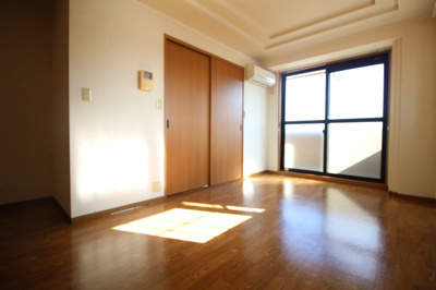 【洋室】 | サンピア大福