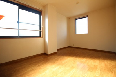 【寝室】 | サンピア大福