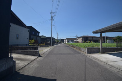 【前面道路含む現地写真】 | 宮内町江口戸建て