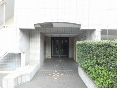 【エントランス】 | 【売主直売】ホーメストハイツ大通り公園 | エントランス部分です。