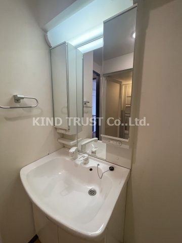 プレジオ中津の洗面所|脱衣スペースもあります