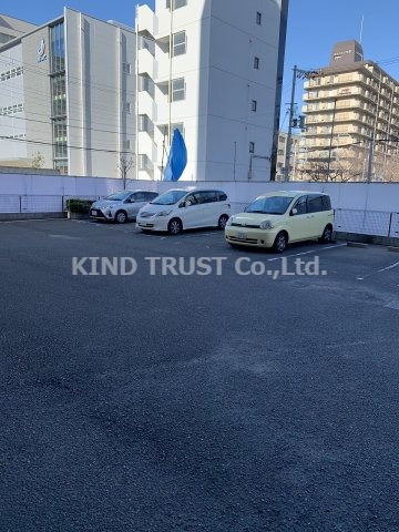 プレジオ中津の駐車場|駐車場完備です