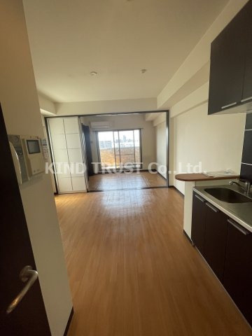 プレジオ中津のキッチン|おしゃれな居間です