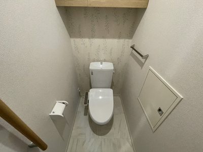 【トイレ】 | crescente pal【SHM】 | 人気のシャワートイレ・バストイレ別！シャワートイレ必須という方も安心ですよね♪