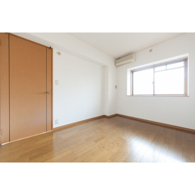 【寝室】 | グランシャリオ21