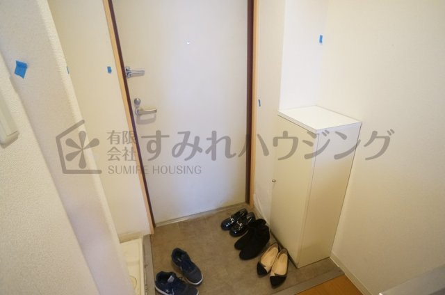 プライムコート荒牧の玄関|参考、同建物・同間取りの号室