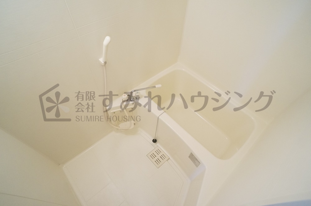 プライムコート荒牧の浴室|参考、同建物・同間取りの号室