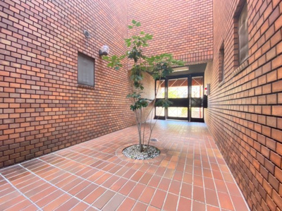 【ロビー】 | 千里中央ガーデンズ