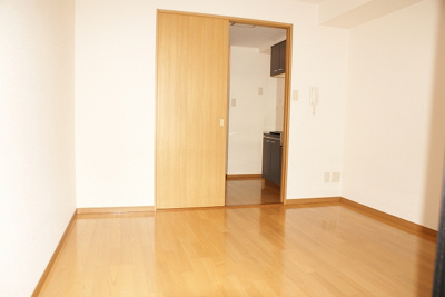 【洋室】 | コンフォートテラス　テンマ