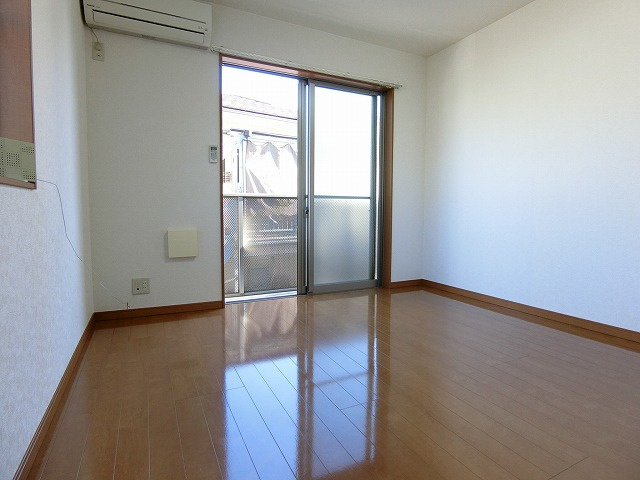 アムールこずえの内装|※別部屋のイメージ写真です。