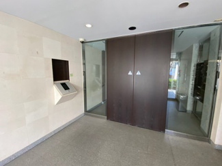 【エントランス】 | エントランス