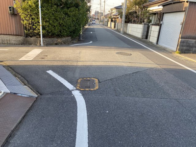【前面道路含む現地写真】 | 東芝中売土地