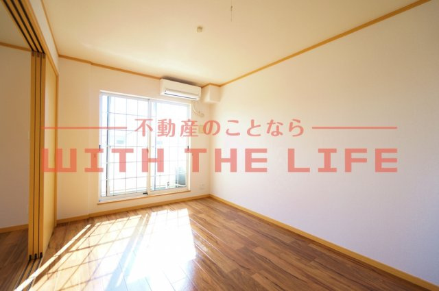 ギャランコート【キャッシュバック対象】の洋室|ゆったりした洋室です