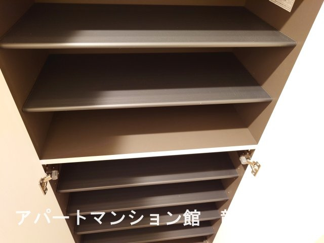 クリスタル　ピアの収納