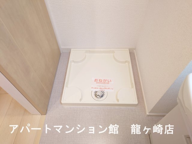 クリスタル　ピアのその他