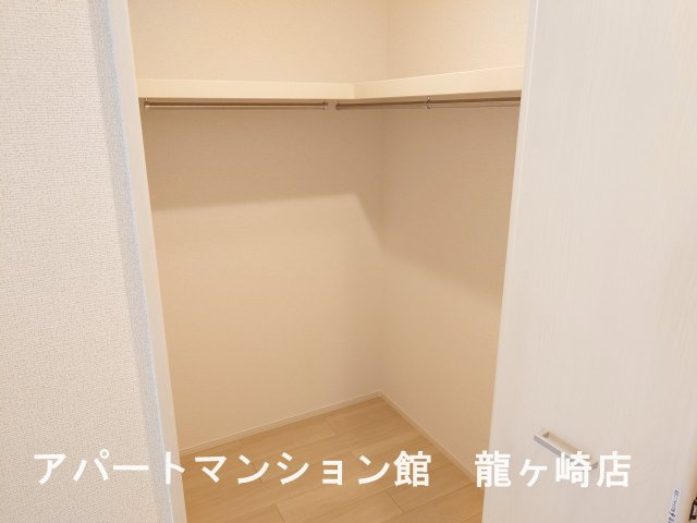 クリスタル　ピアの収納