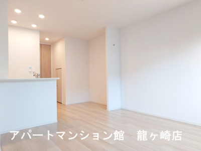 【寝室】 | クリスタル　ピア