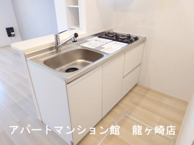 【キッチン】 | クリスタル　ピア