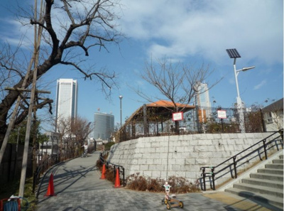 【周辺】 | ロエベⅢ