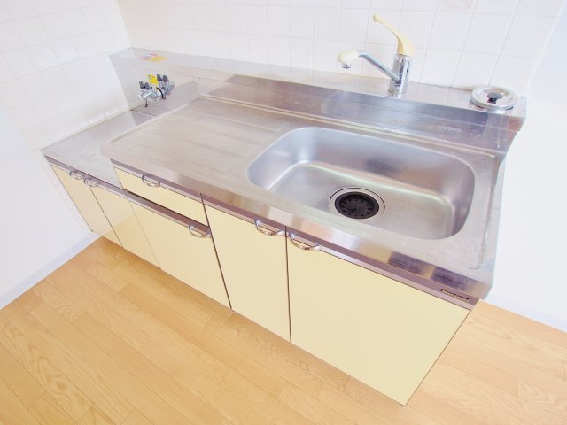 三沢ビルのキッチン