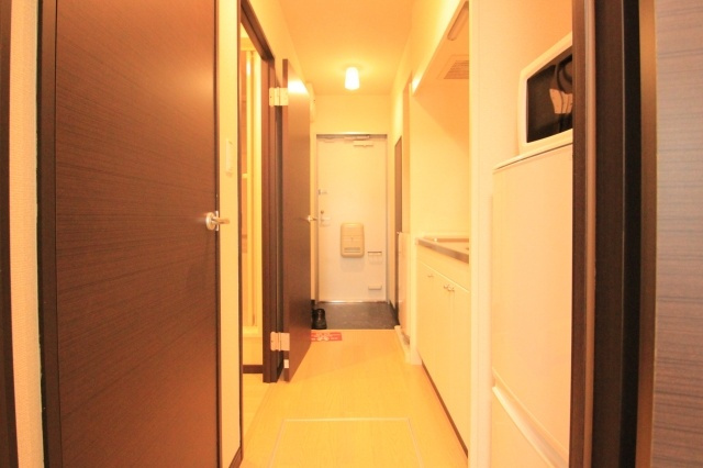 レオネクストLovin　Ⅲの玄関