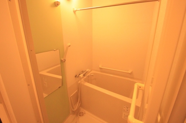 レオネクストLovin　Ⅲの浴室