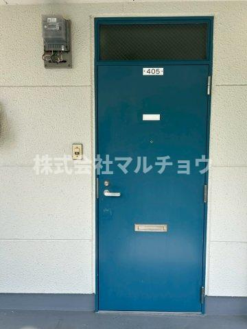 アメニティあひるの玄関|明るい玄関です