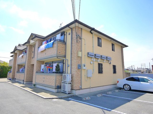 プラシード（前栽町）の外観