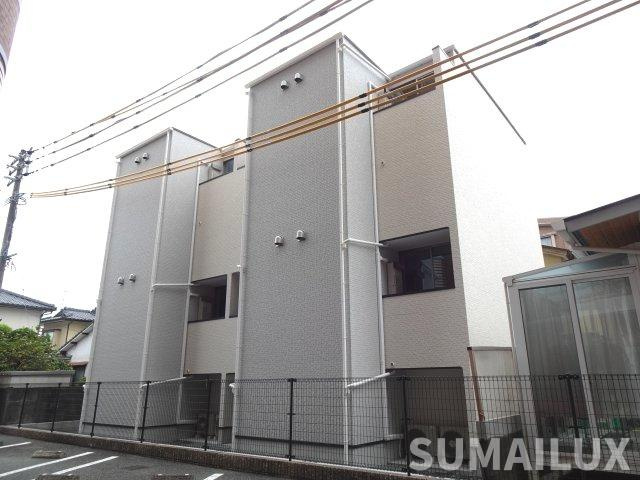 ADC帯山マインの外観