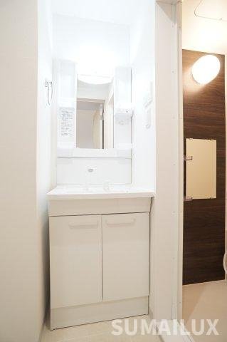 ADC帯山マインの独立洗面台