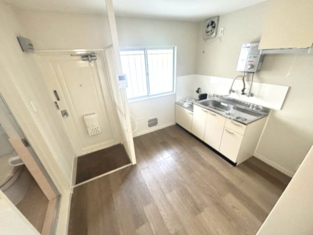 シティハイツ西岡本の居間・リビング