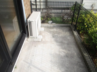 【庭】 | ラフィーネ住之江