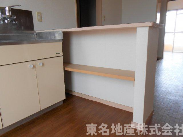 裾野市水窪の賃貸マンションのキッチン