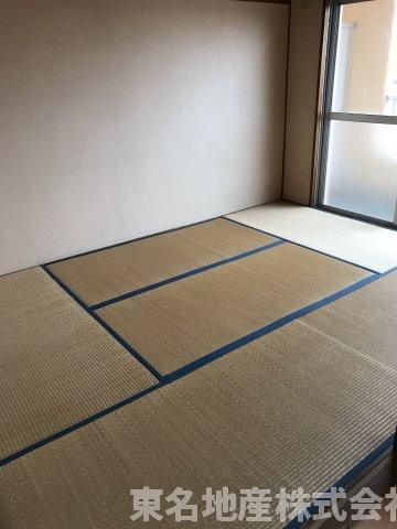 裾野市水窪の賃貸マンション