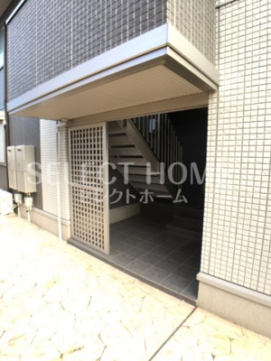 【エントランス】 | アーク　ホンダ | 落ち着いたエントランスです