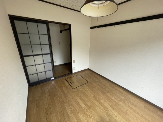 【居間・リビング】 | カーサテルセロ