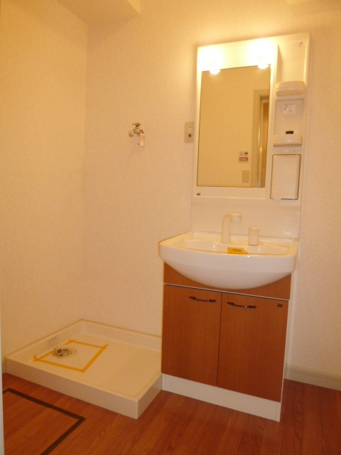 ソレイユ南【キャッシュバック対象物件】の独立洗面台