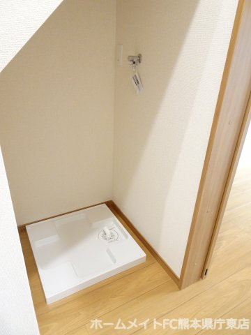 上益城郡益城町大字惣領のテラスの洗面所