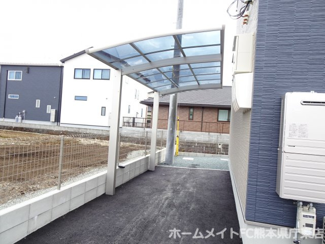 上益城郡益城町大字惣領のテラスの駐車場